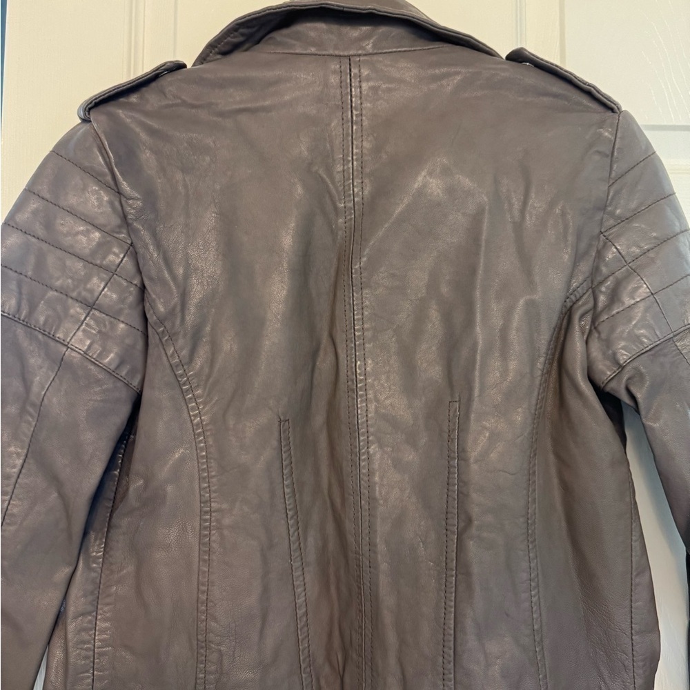 Women's Biker 💯% Leather Jacket - Picture 5 of 8